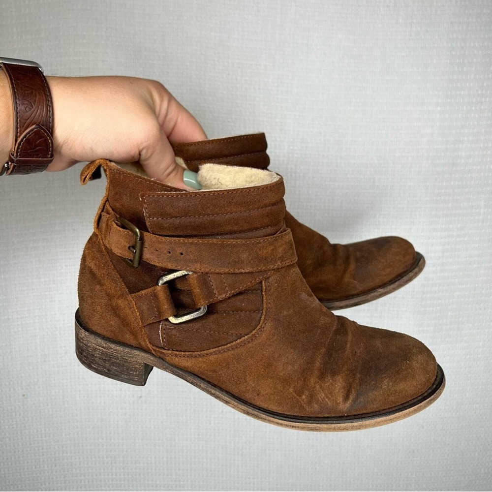 SUNDANCE size 7 Brown Ankle Boots Buckle Detail 37 Fur Lining, Stylish & Warm